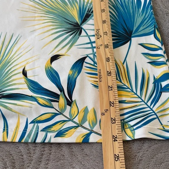 Tail Activewear Women's Sleevelless Tropical Leaf Print Golf Top: Sz: L; EUC - Picture 8 of 9